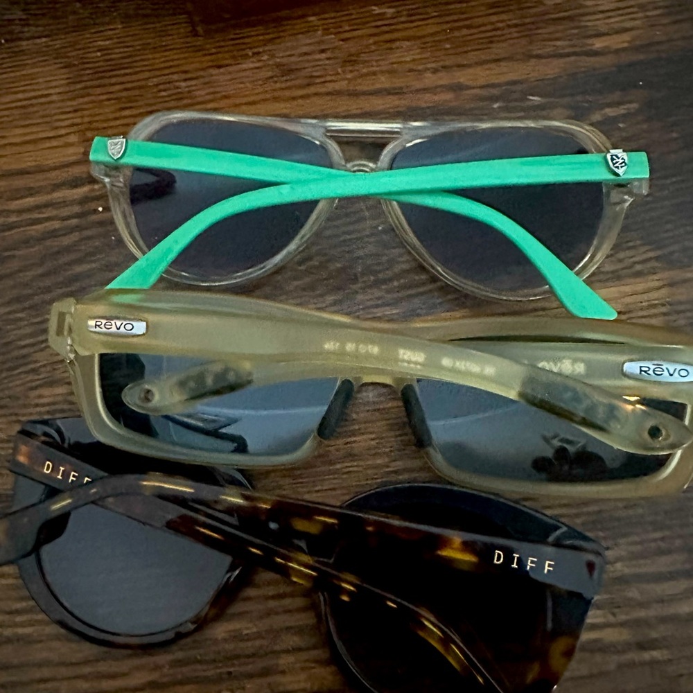 Sunglasses Bundle (4) - image 2